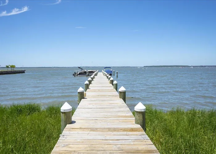 Beautiful 3 Bedroom Sunset With Outdoor Pool! * Ocean City